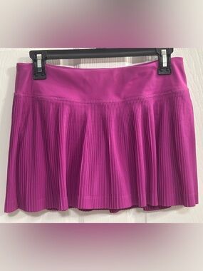 Lululemon Pleat To Street Skirt Skirt Ultra Violet Size 6 LN